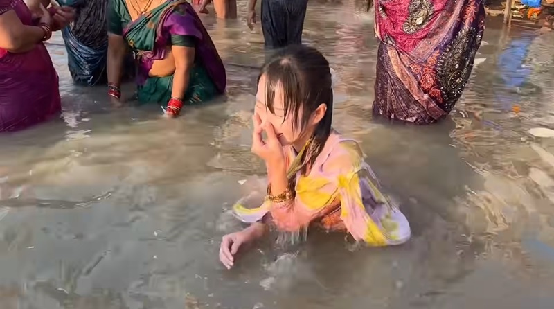 จุ่มตัวแม่น้ำคงคา