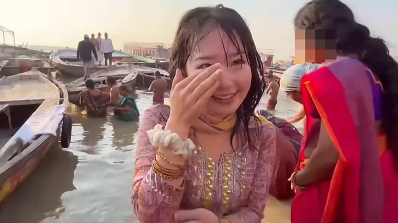 จุ่มตัวแม่น้ำคงคา