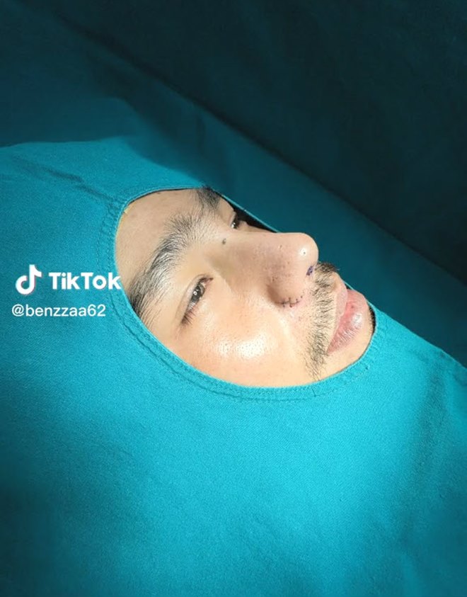 เด็กปั๊มหล่อ