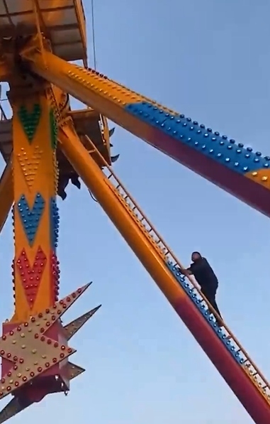 เครื่องเล่นขัดข้อง