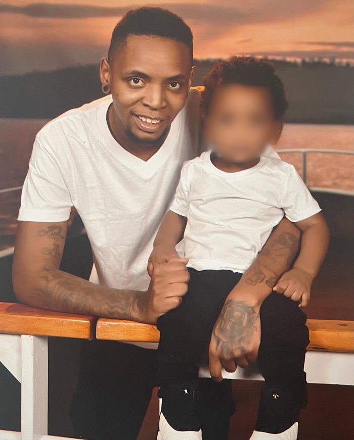 ชายข้ามเพศท้อง