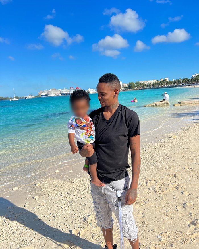 ชายข้ามเพศท้อง