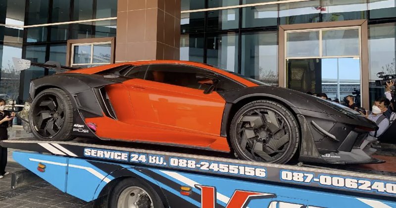 Lamborghini เบนซ์ เดม่อน