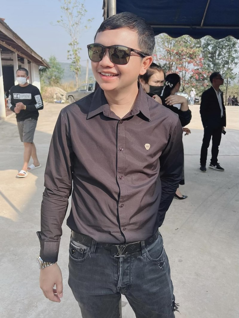 ไพบูลย์ แสงเดือน