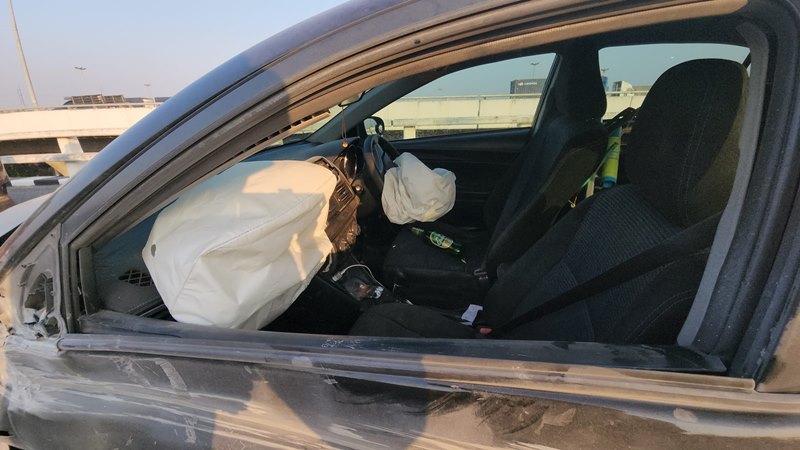 ขับรถชนตำรวจตาย