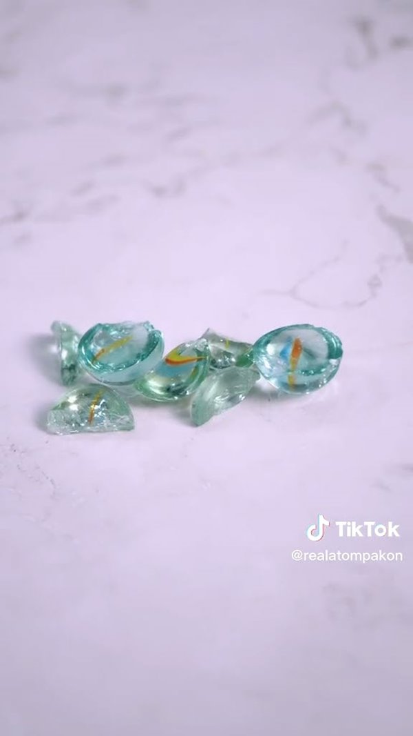 ข้างในลูกแก้ว