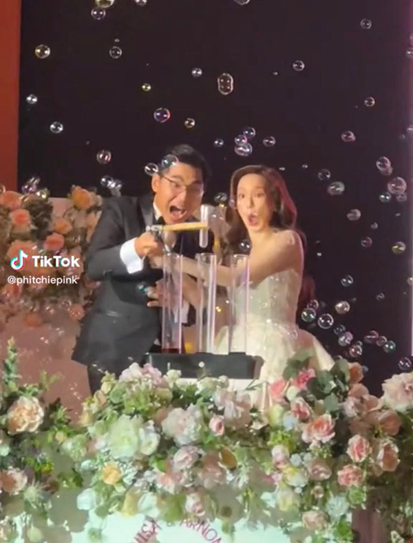 มิติใหม่ของการตัดเค้ก