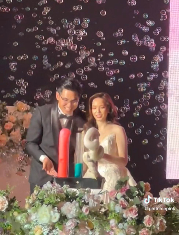 มิติใหม่ของการตัดเค้ก