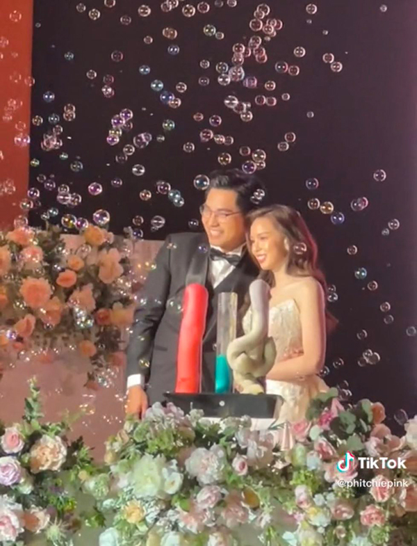 มิติใหม่ของการตัดเค้ก