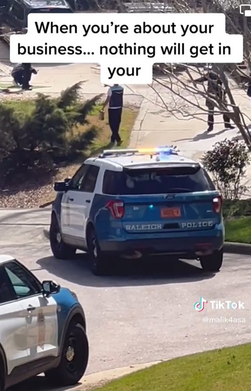 พนักงานส่งของ