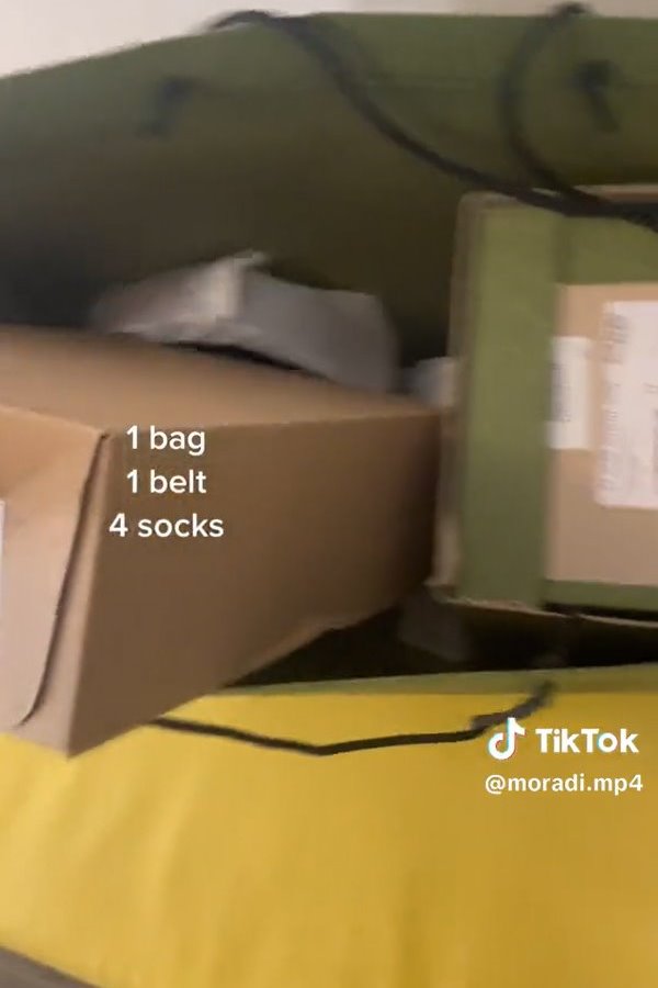 คลิปแกะกล่อง