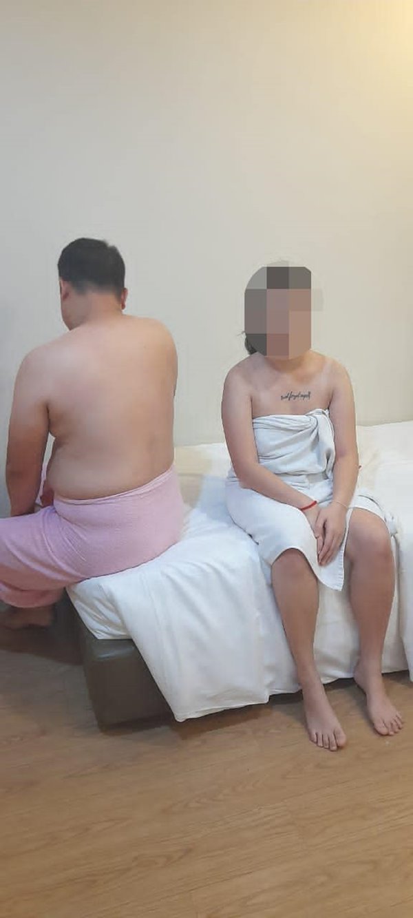 ขายบริการทางเพศ