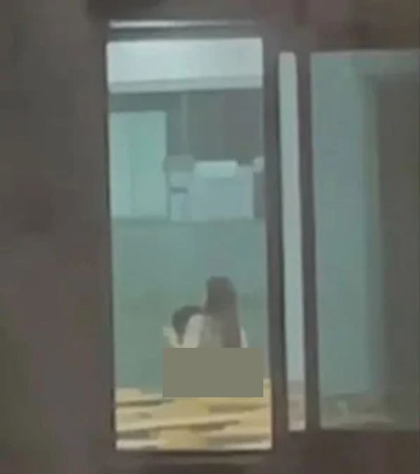 เซ็กส์ในห้องเรียน