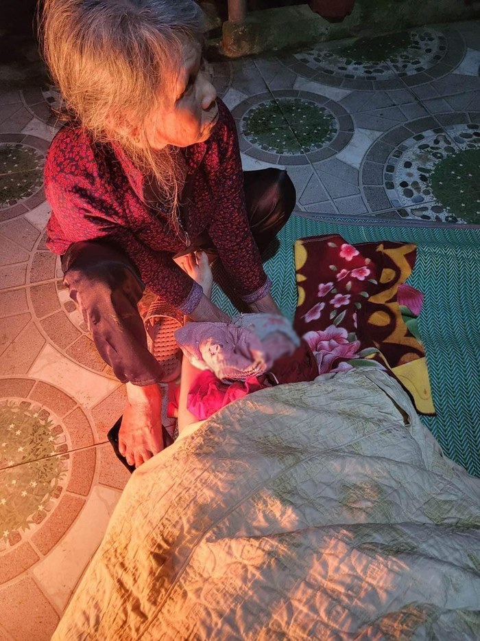 ยายทำคลอด