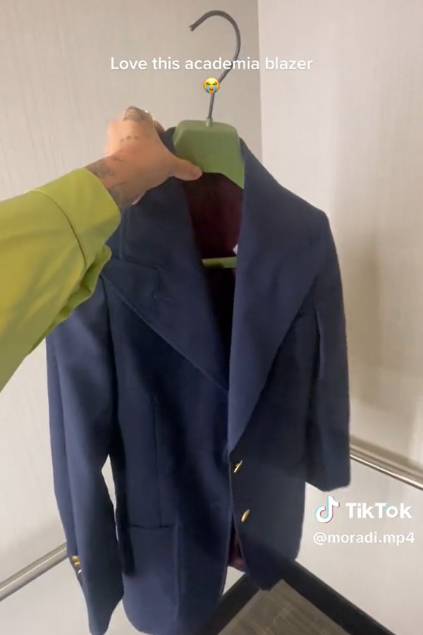 คลิปแกะกล่อง