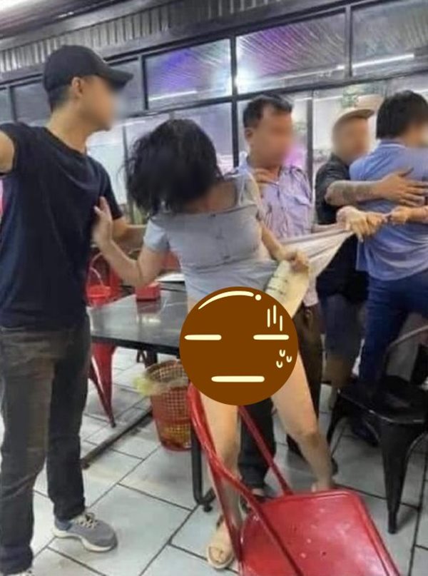 เมียหลวงตบเมียน้อย
