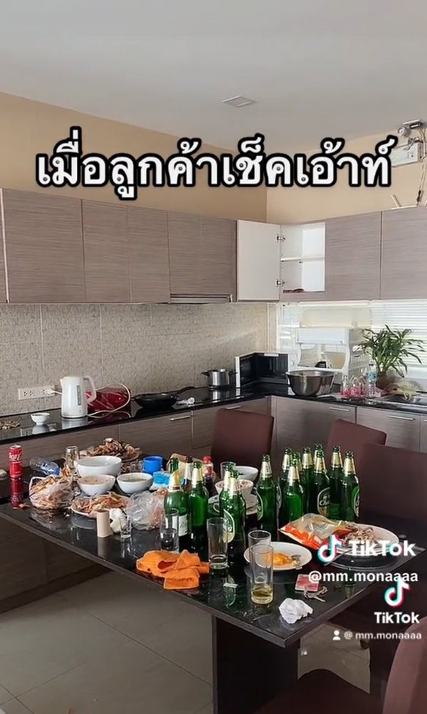 ลูกค้าทำพูลวิลล่ารก