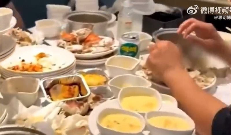 กินบุฟเฟ่ต์