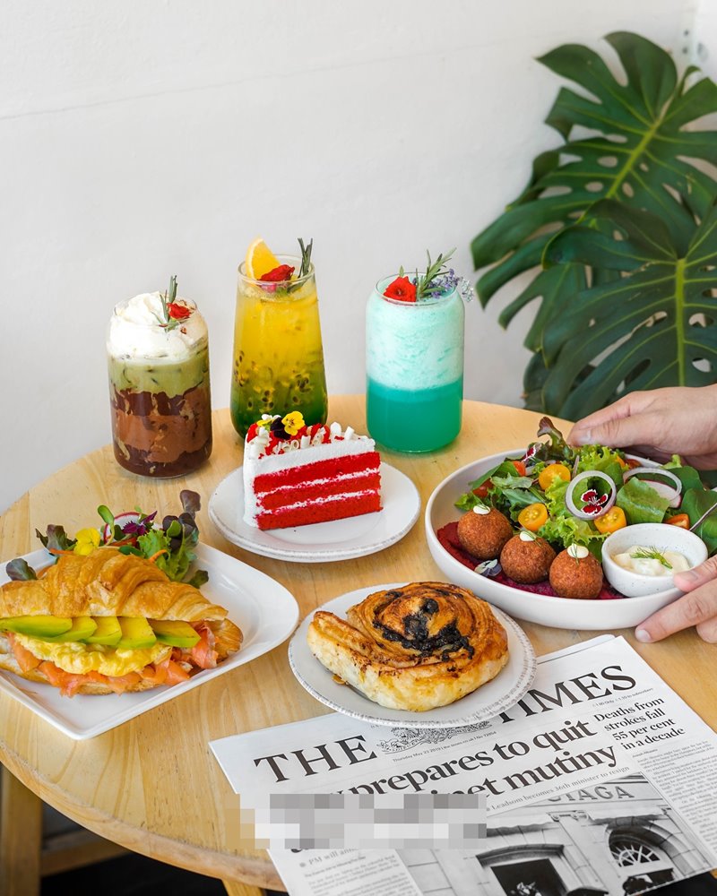 คาเฟ่โดนลอกสูตร