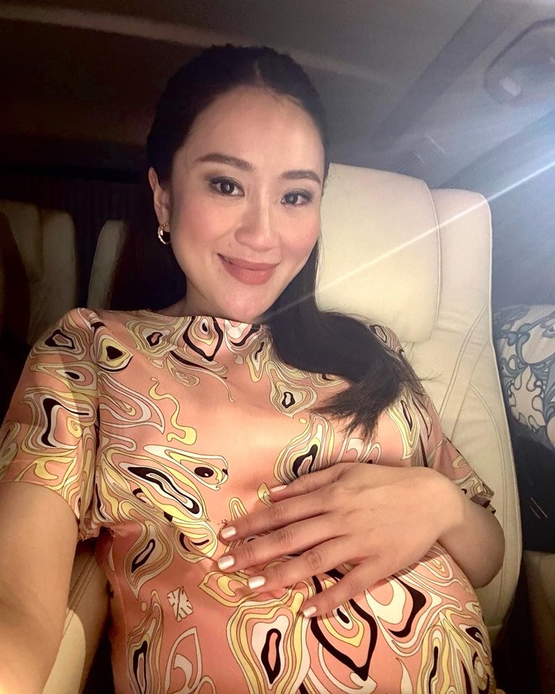 อุ๊งอิ๊ง แพทองธาร