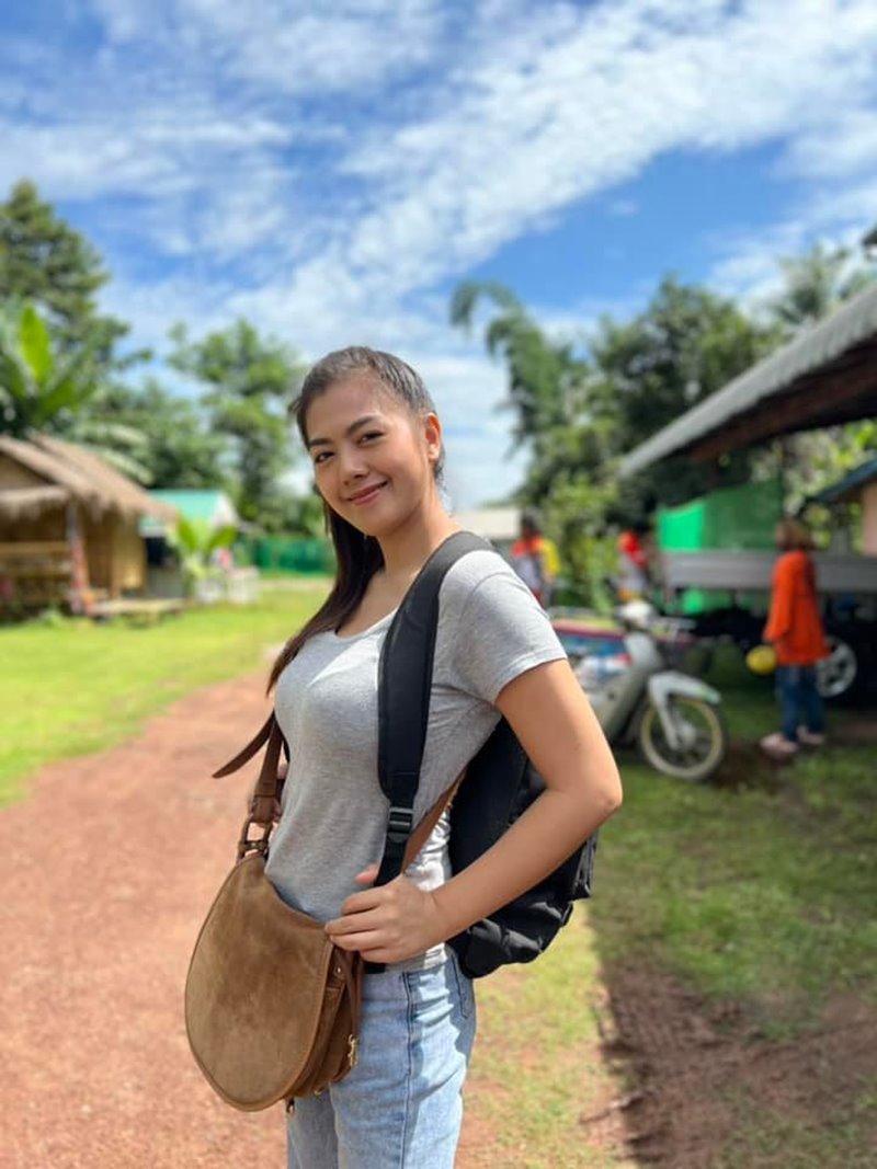 น้อง พุดทะสอน สาวลาวใต้