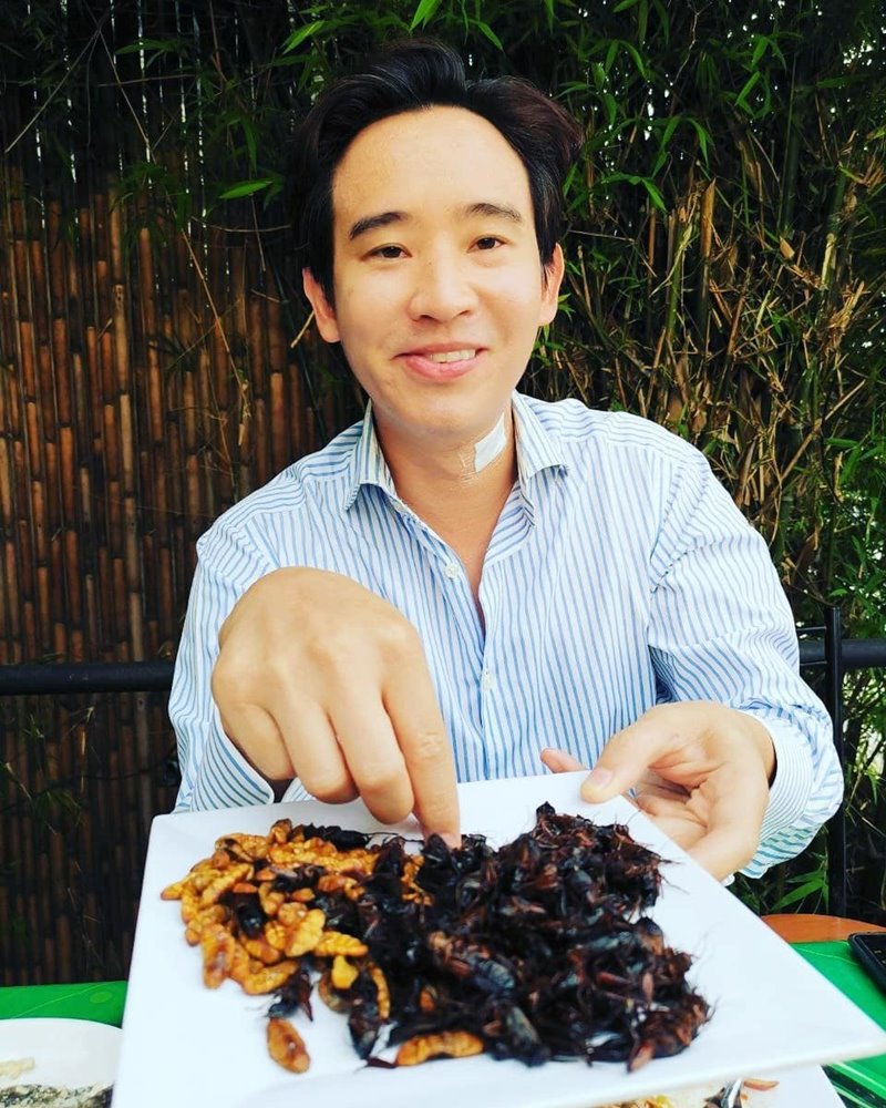 ทิม พิธา