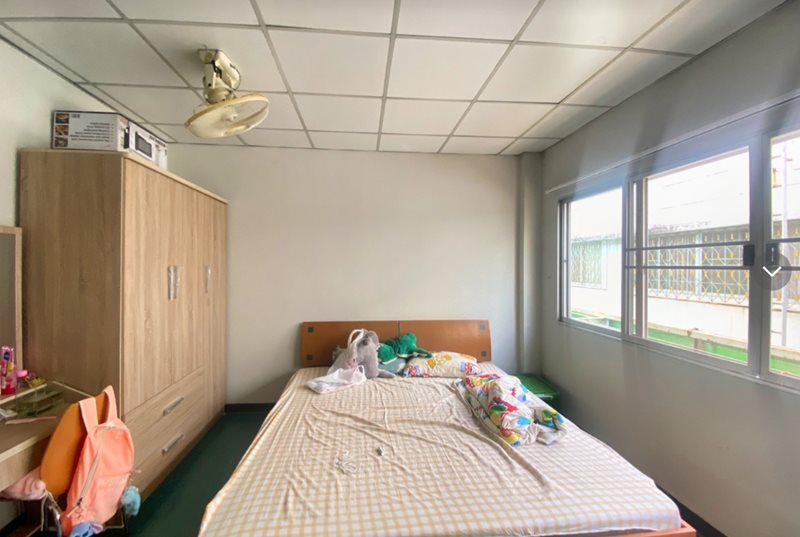 หอพักหลอน