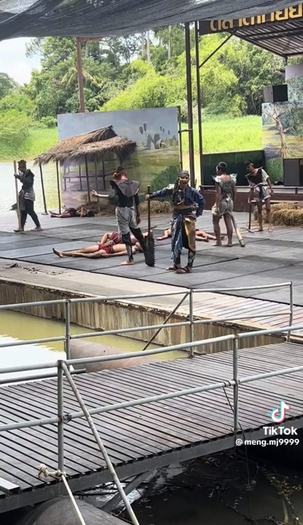 ลุงอินละครศึกบางระจัน