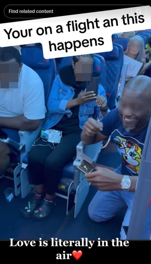 ขอแต่งงานบนเครื่องบิน