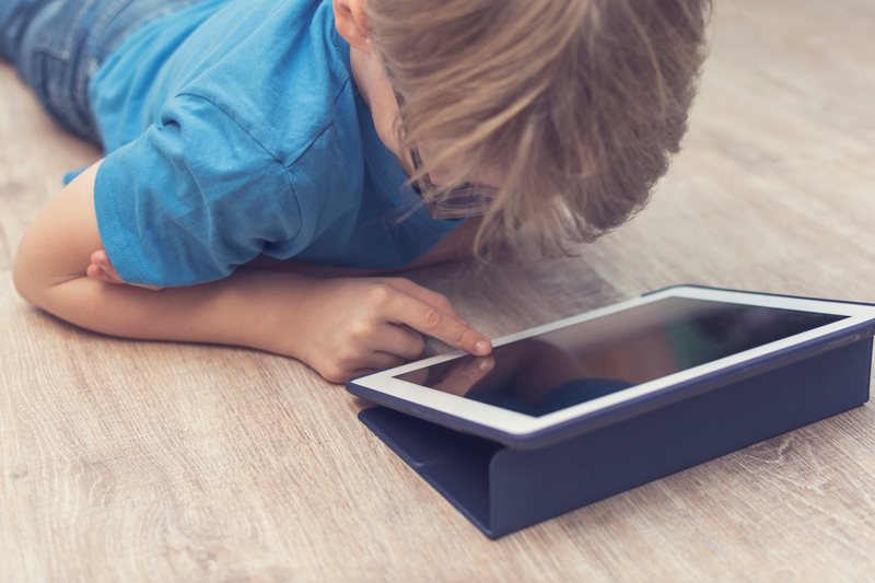 เลี้ยงลูกด้วยไอแพด