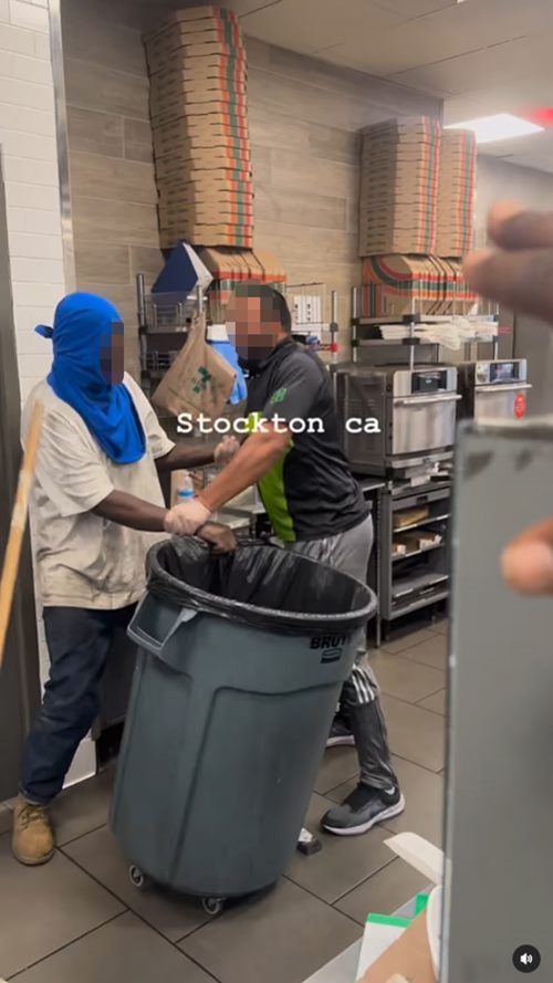 โจรปล้นเซเว่น