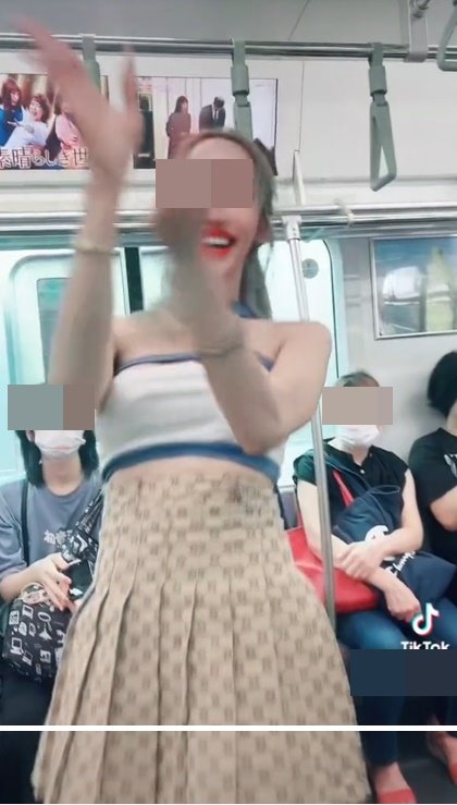 คนไทยเซิ้งบนรถไฟญี่ปุ่น