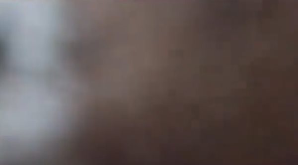 พลอดรักระหว่างขี่รถ