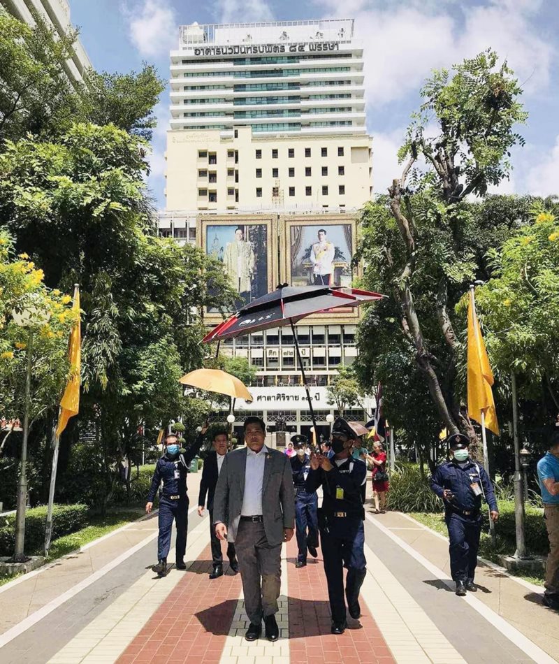 ท่านอ้น วัชรเรศร วิวัชรวงศ์