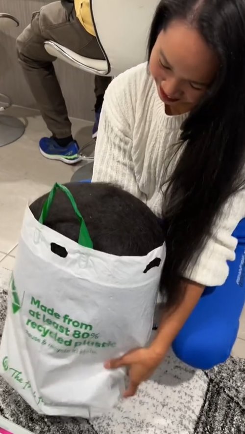 สะสมเส้นผม