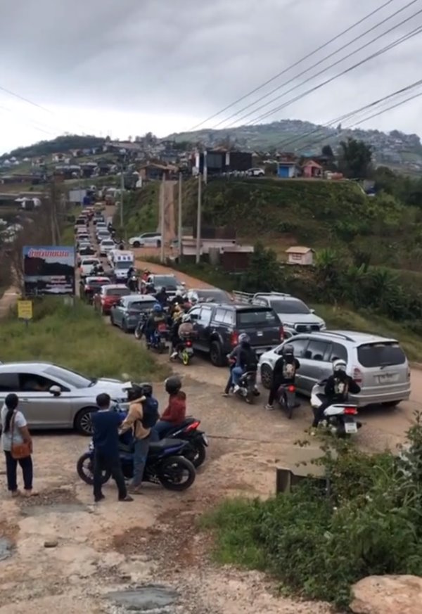 รถติด วันหยุดยาว