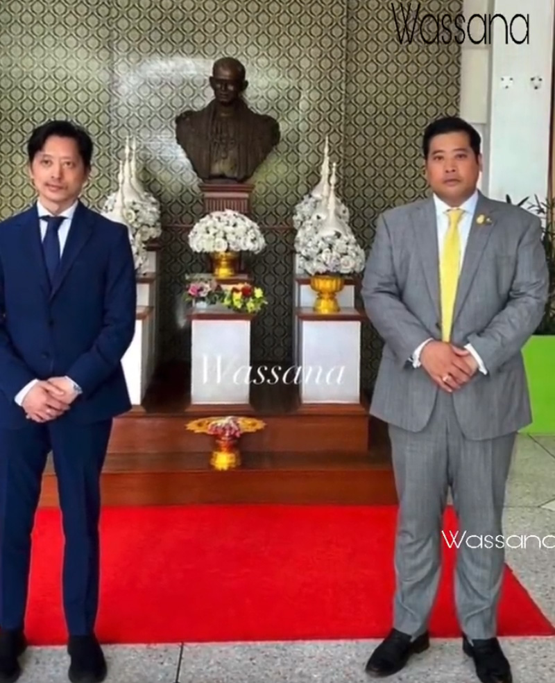 ท่านอ่อง นพ.จักรีวัชร วิวัชรวงศ์