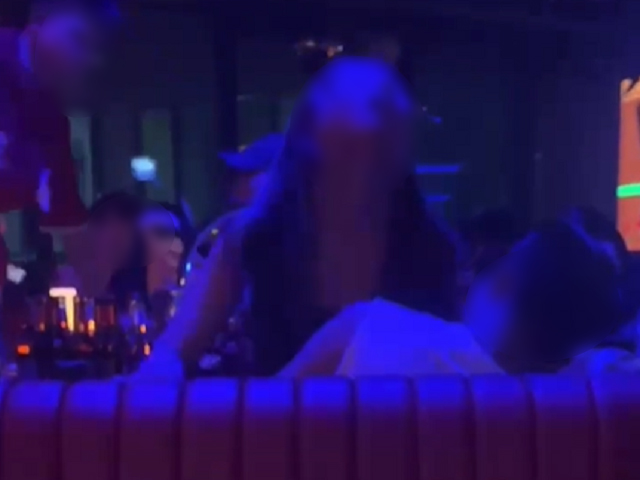 เซ็กส์กลางที่สาธารณะ