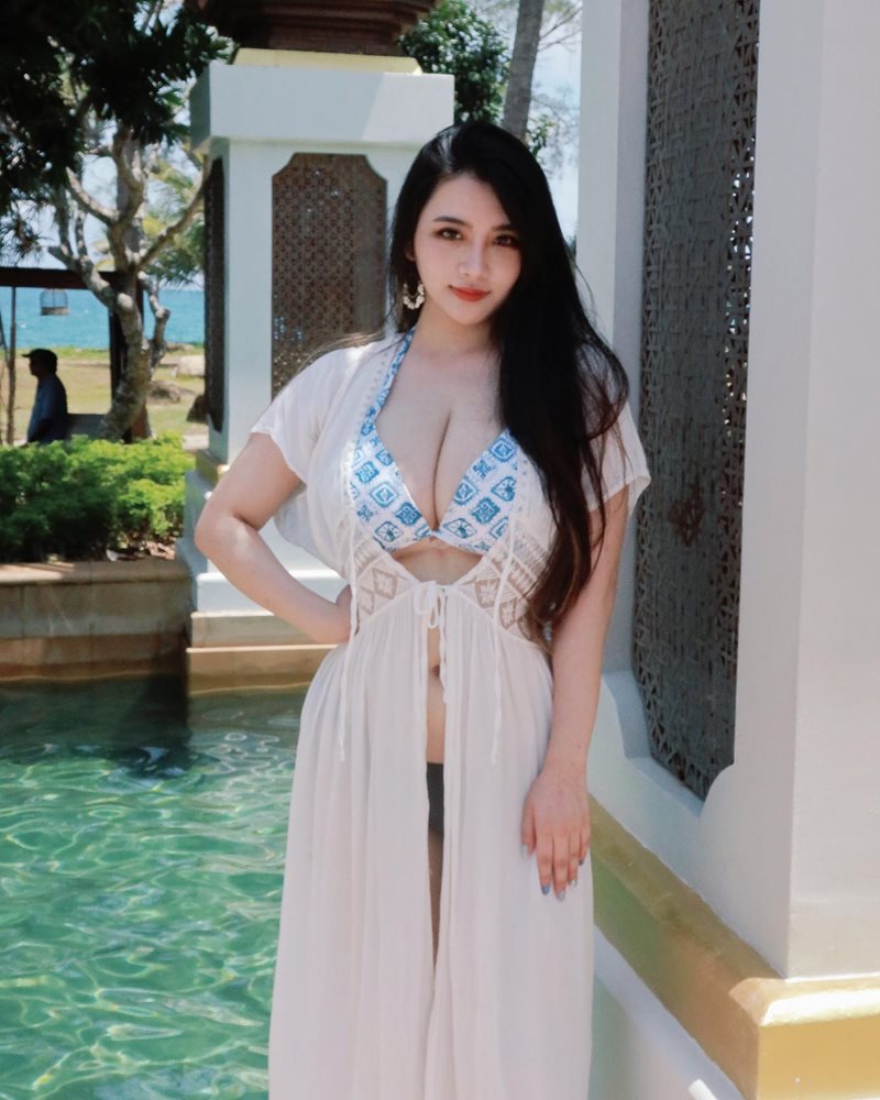 เน็ตไอดอลจีน