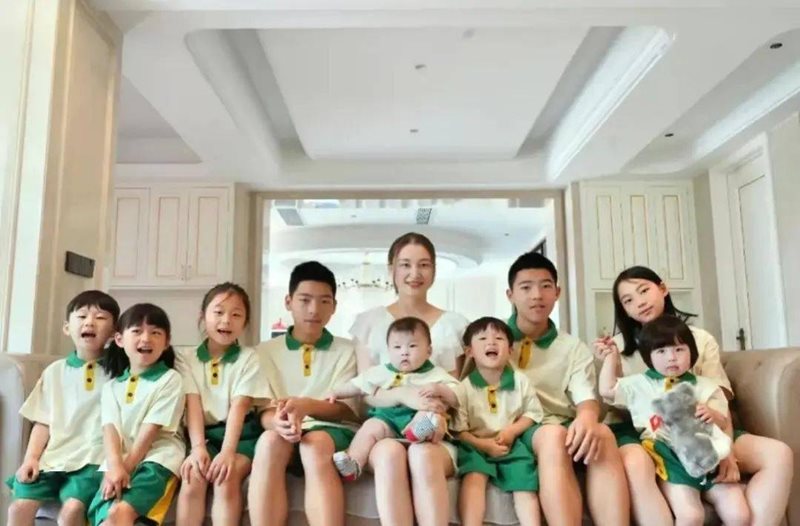 แม่ลูกดก