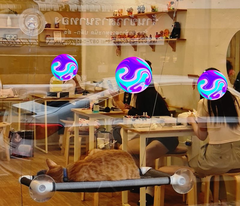 ทำเล็บในคาเฟ่