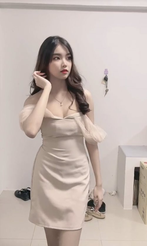 น้องซีน ขายนมเปรี้ยว