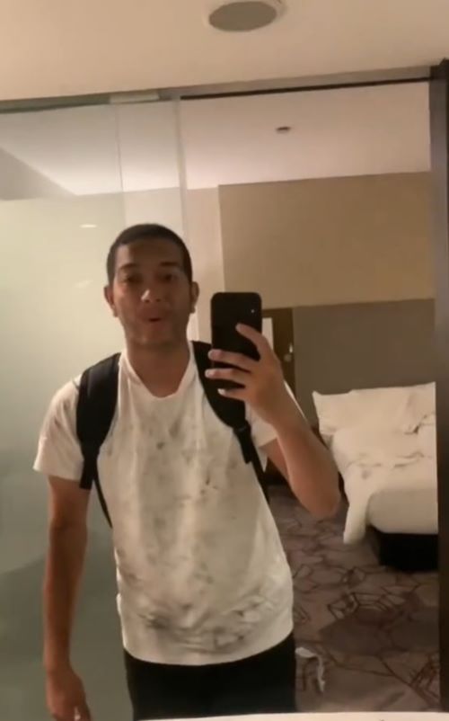 ปลอมตัวเป็นขอทาน