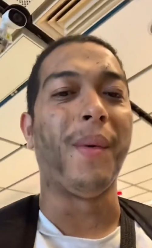 ปลอมตัวเป็นขอทาน