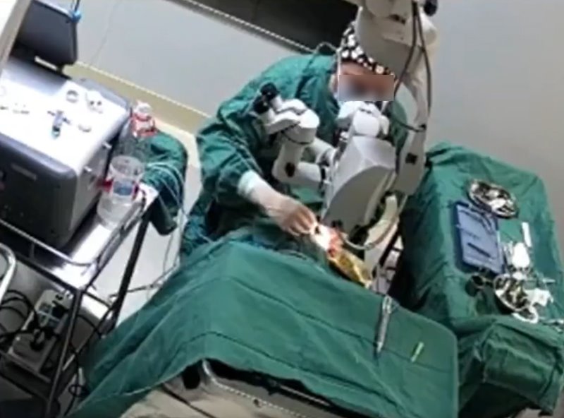 หมอต่อยคนไข้