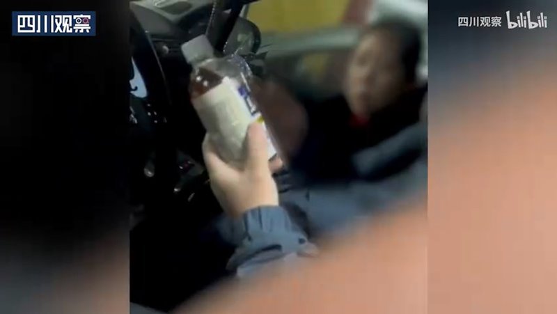 ขโมยน้ำร้านบุฟเฟต์