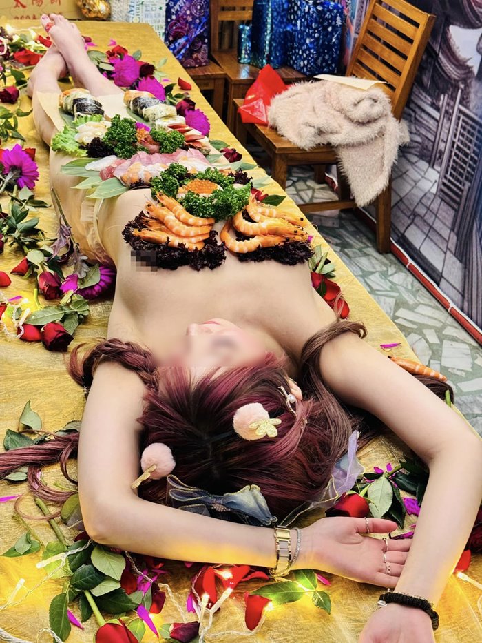 ซูชิเปลือย