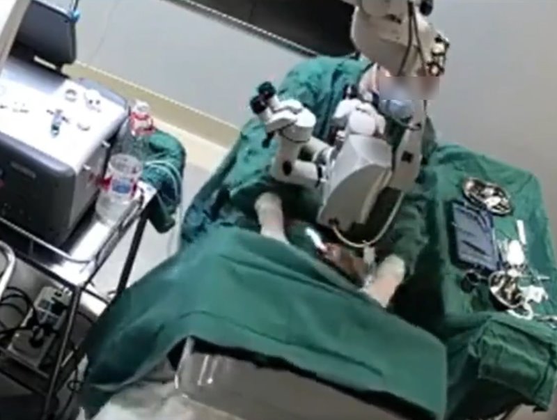 หมอต่อยคนไข้