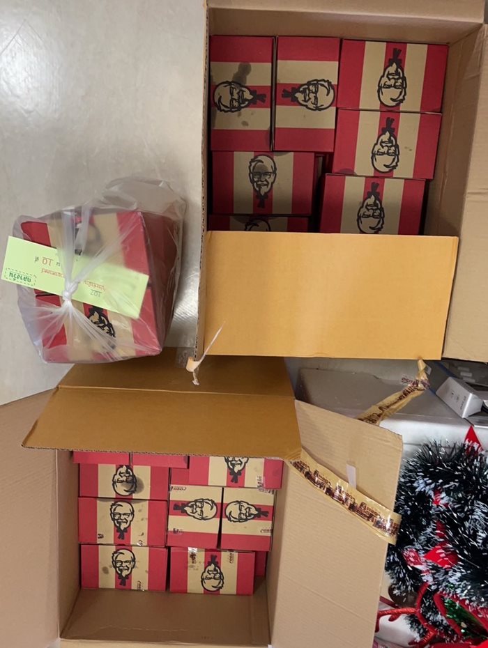 KFC เลี้ยงหมอพยาบาล