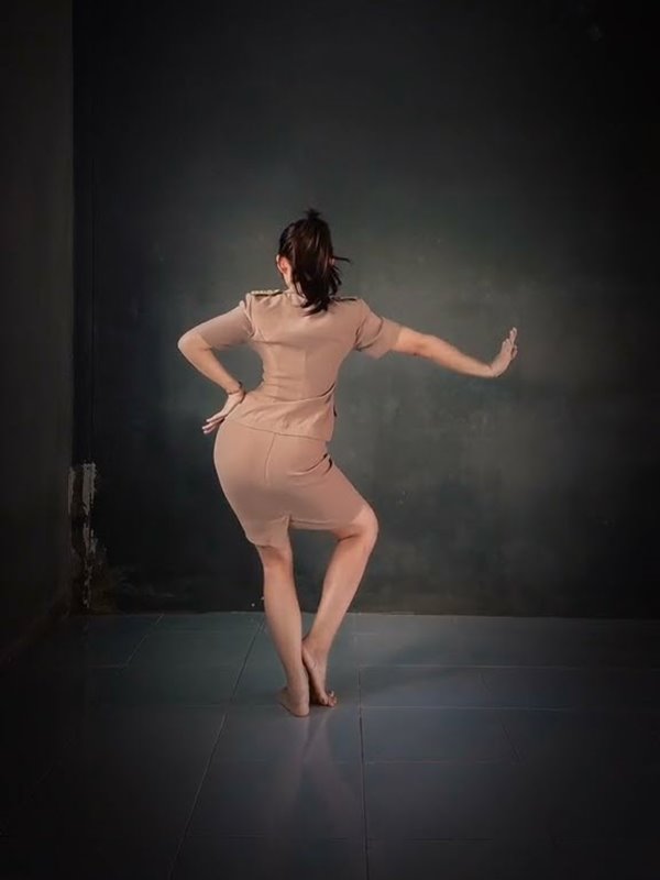 ครูรำไทย